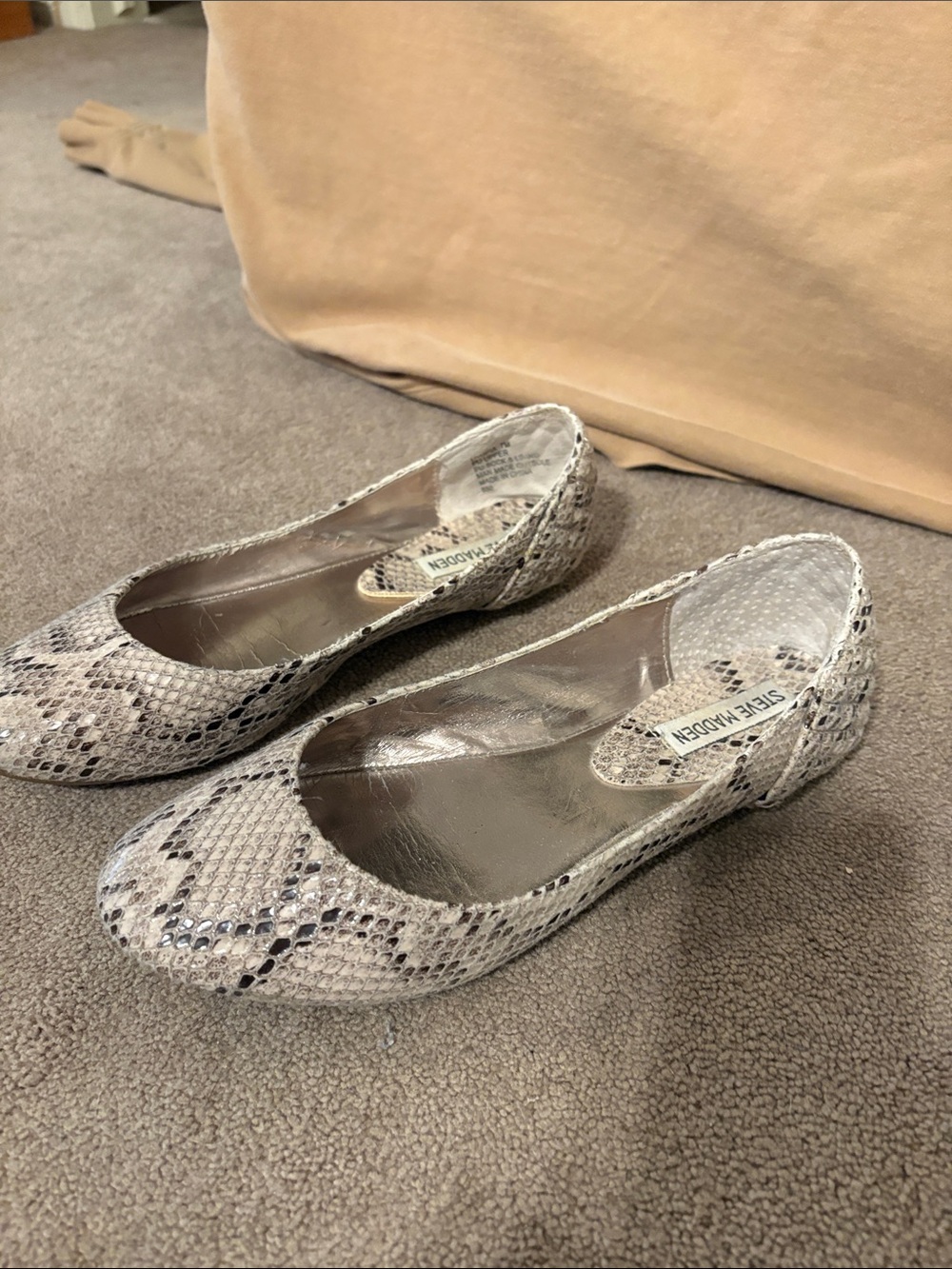 Steve Madden Snake-Print Ballet Flats in Taupe and Gray